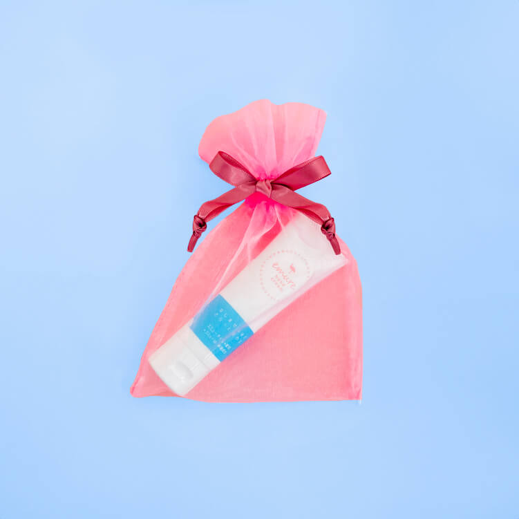 emure ハンドクリーム（フレッシュシトラス） / YOF beauty WEB STORE